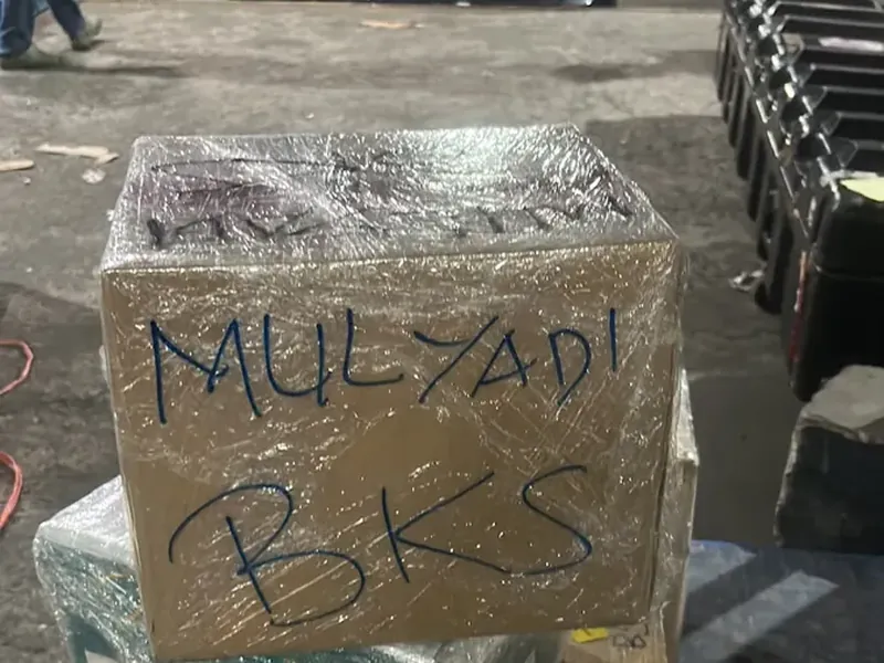 Paket Mulyadi BKS siap pickup malam hari